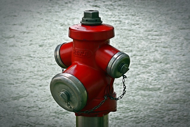 hydrant-1555864_640