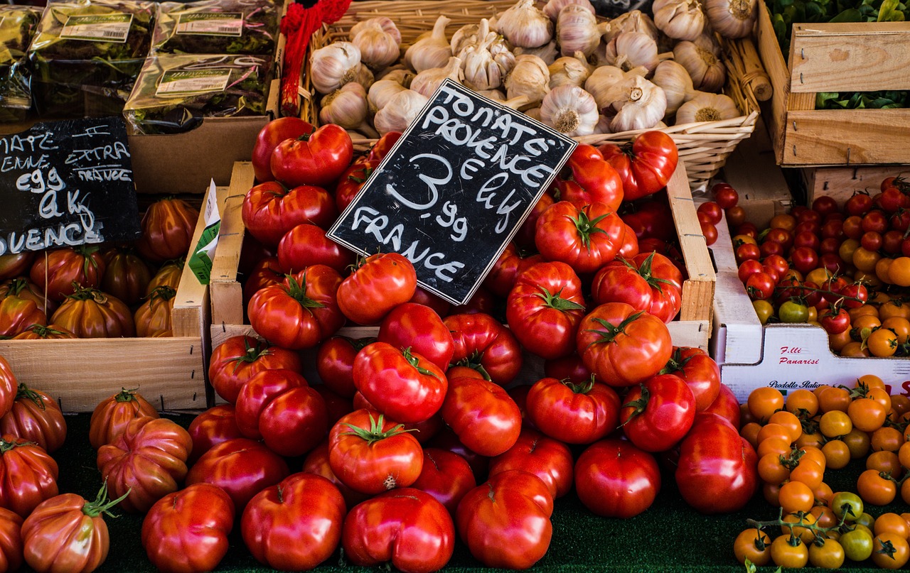 tomatoes-4050245_1280tYKad0i