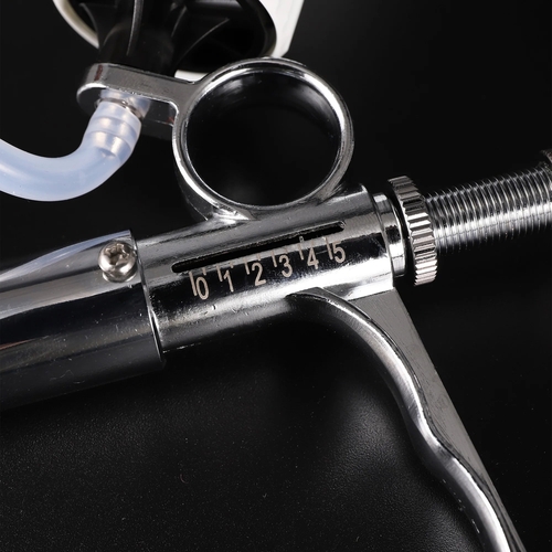 0.5~5ml Automatic Livestock Continuous Syringe Veterinary Equipment - Image 4
